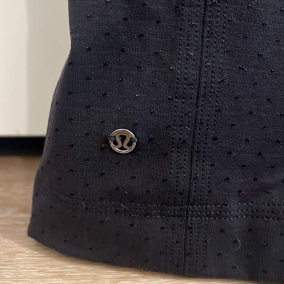 Lululemon Black/Gray Coat - Picture 5 of 5